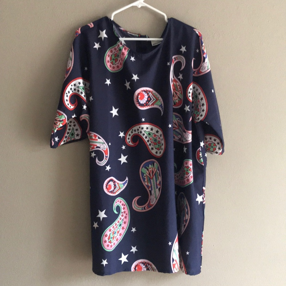 NWT❗️ Navy Paisley Print Dolman Dress